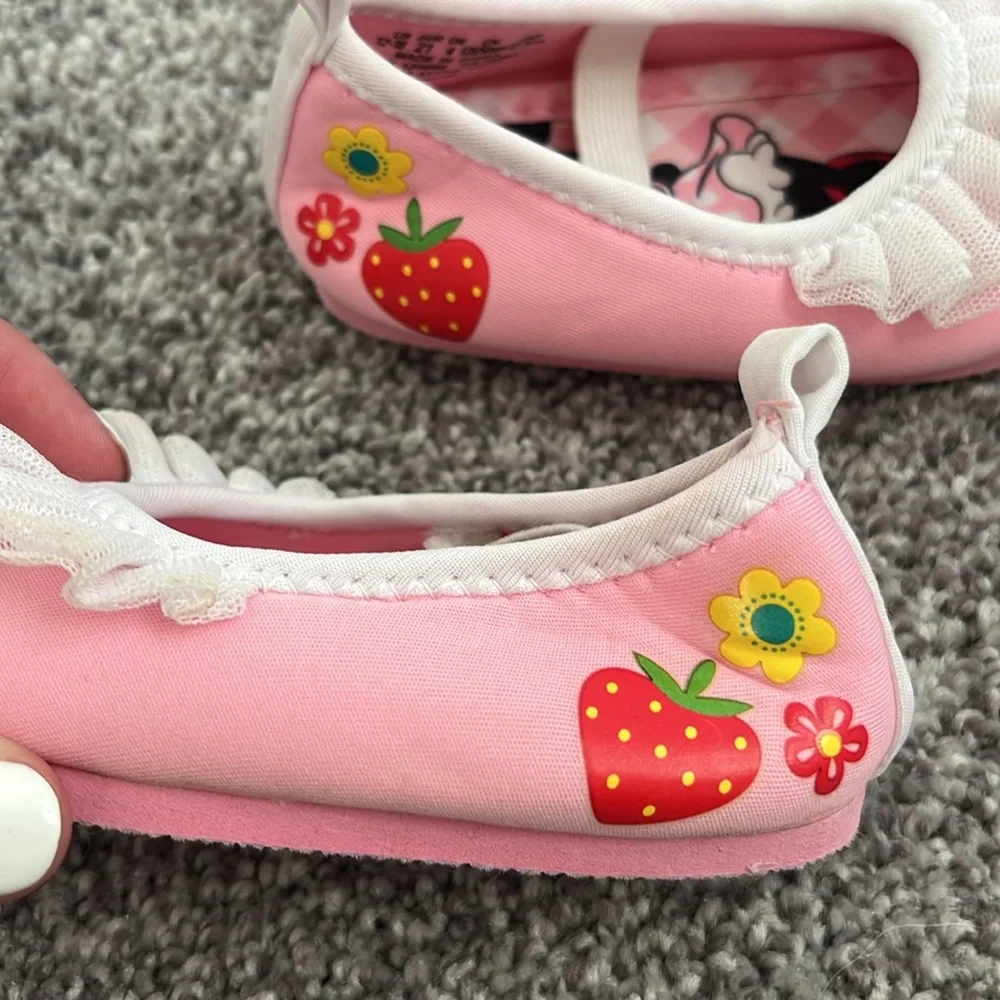 Disney Pink Minnie Mouse Slip Ons Size 12-18 Months